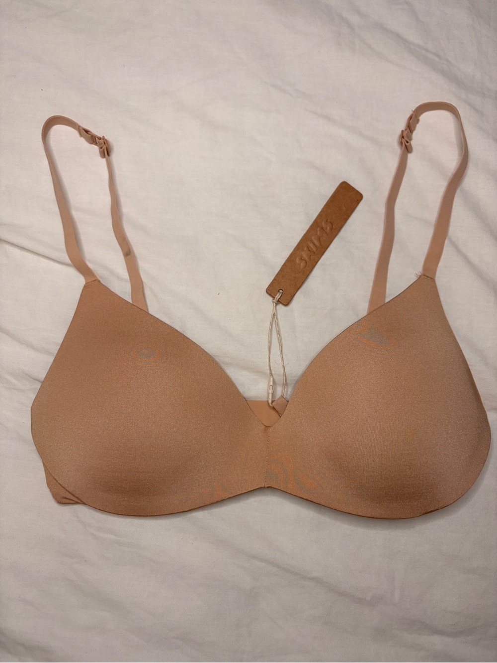 Skims wireless push-up plunge bra